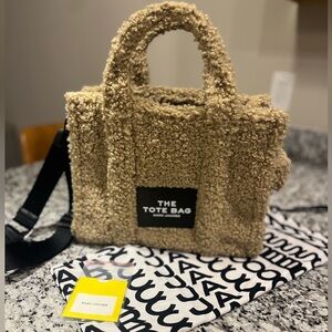 **Marc Jacob’s Medium Teddy Tote Bag. Mint Condition.